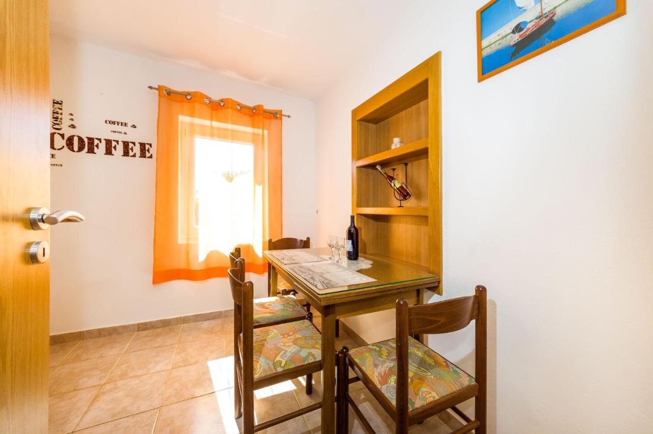 Apartments With A Parking Space Nin, Zadar - 10414 Εξωτερικό φωτογραφία