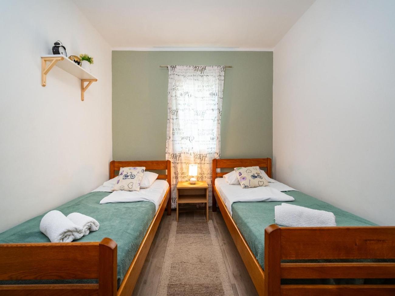 Apartments With A Parking Space Nin, Zadar - 10414 Εξωτερικό φωτογραφία