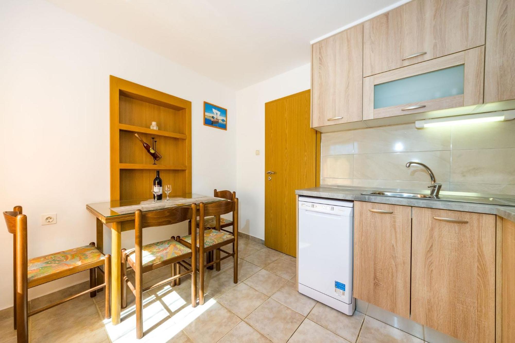 Apartments With A Parking Space Nin, Zadar - 10414 Δωμάτιο φωτογραφία